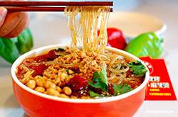 麻辣烫的5大危害 四招教你如何科学吃麻辣烫