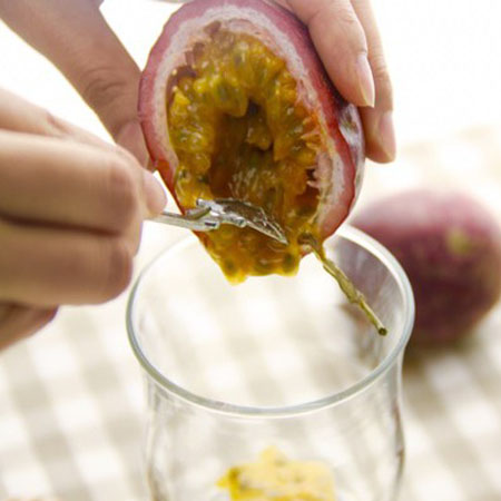 百香果怎么吃 揭密百香果的食用禁忌