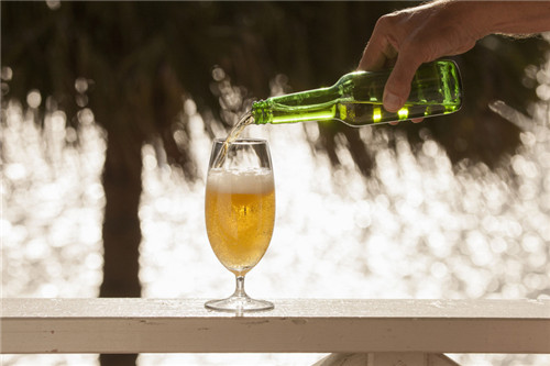 日常生活中啤酒的用处 你绝对想不到