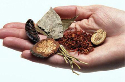 揭密土茯苓的副作用 过敏者需谨慎