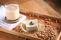 豆浆不能与什么一起吃 豆浆什么时候喝最好