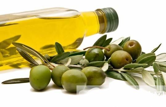 橄榄油的美容方法有哪些 橄榄油的八大作用