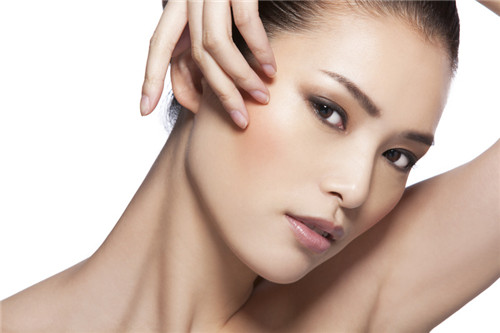 皮肤老化的信号 警惕六大皮肤老化症状