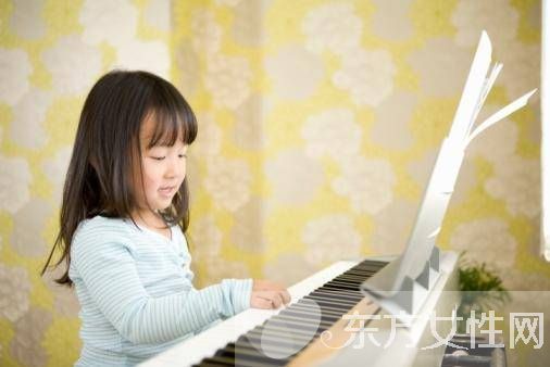 学钢琴的最佳年龄 学钢琴的N多好处你一定不知道