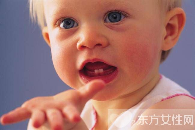 宝宝几个月长牙 出现这些情况妈妈一定不能马虎