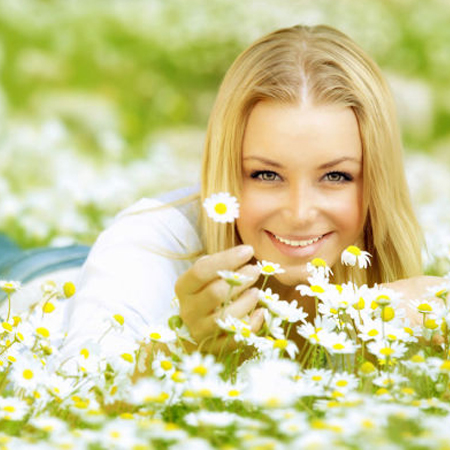 春天花粉过敏怎么办 尽量少 沾花惹草