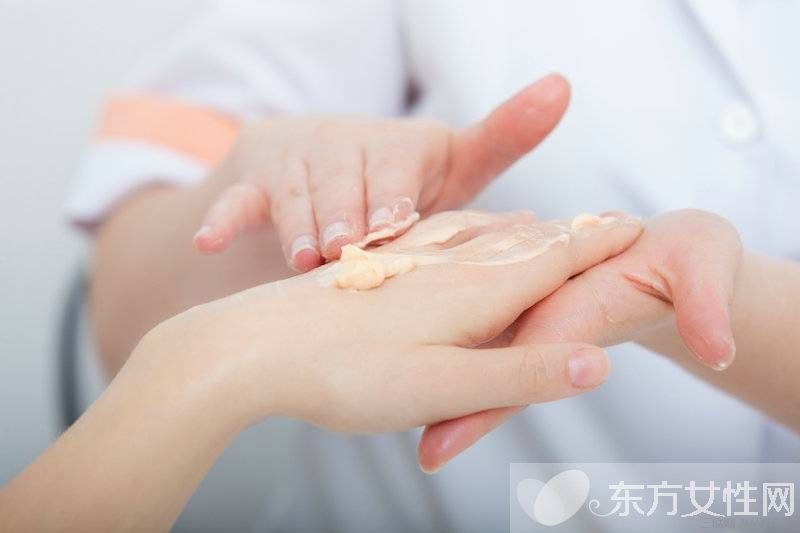 怎样保养手部皮肤 这些方法赶紧收起来哟