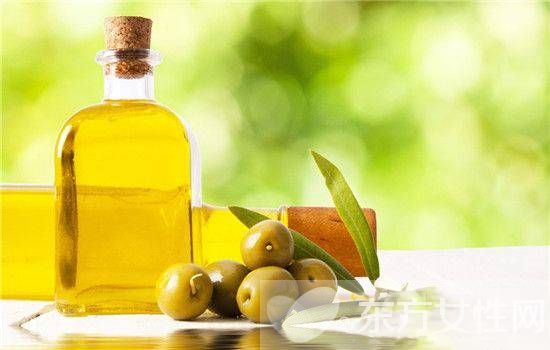 初榨橄榄油的食用方法 橄榄油的好处居然这么多