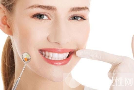 牙齿发黄的原因是什么 怎样让牙齿变白小窍门