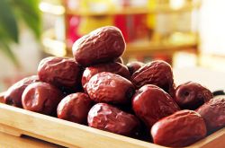 春季养生食谱大全 这些水果适合春天吃哟