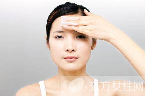 去角质的正确方法 去角质的7大误区很多人都犯过