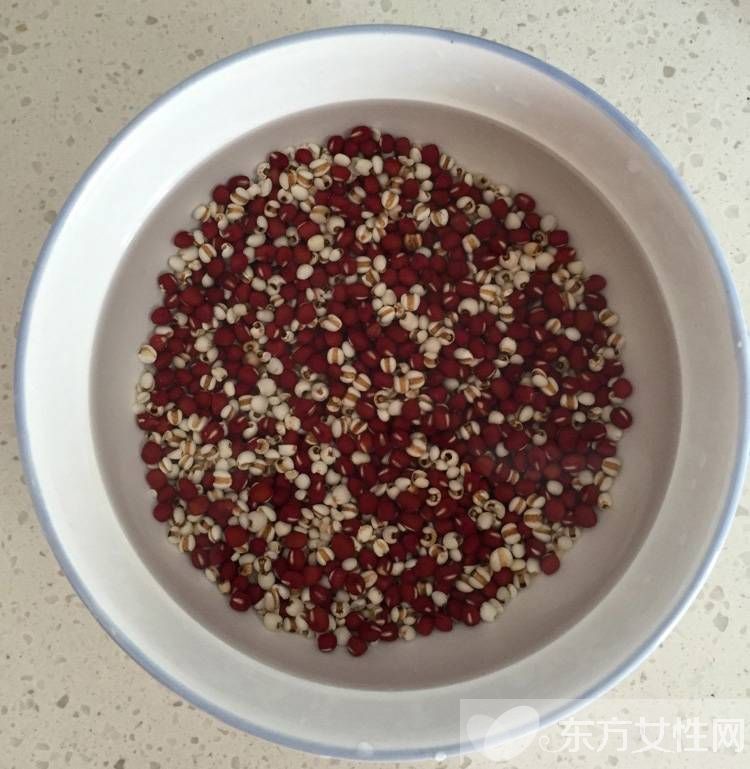 红豆薏米的功效与作用 红豆薏米汤家常做法推荐