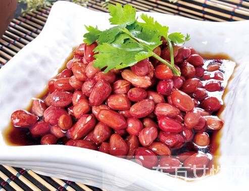 醋泡花生的作用有哪些 切忌4种人不宜吃花生