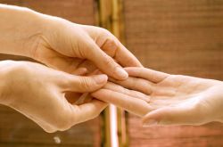 如何保养手部皮肤 这些手部保养方法赶紧学起来