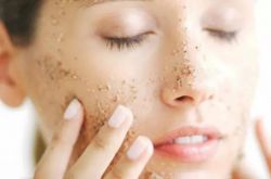 磨砂膏怎么用 这么去角质才不损伤皮肤哦