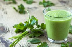 芹菜的6种药效 99%的人都不知道