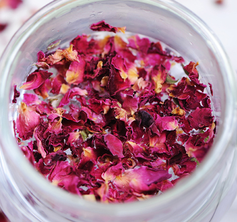 专家告诉你洗脸用冷水还是热水好