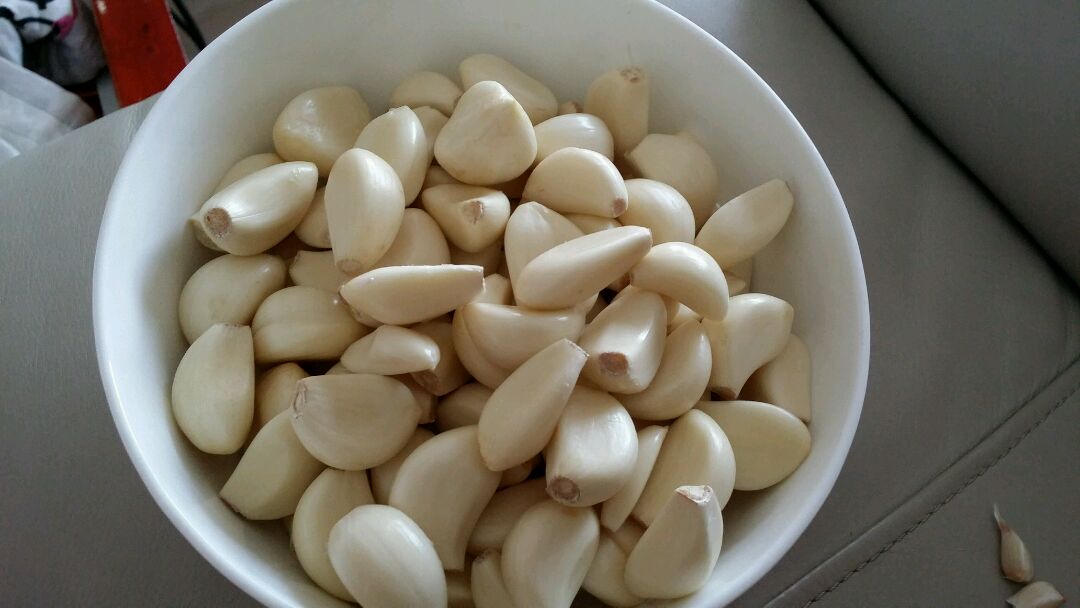 醋泡大蒜的功效 醋泡大蒜有哪些药用价值