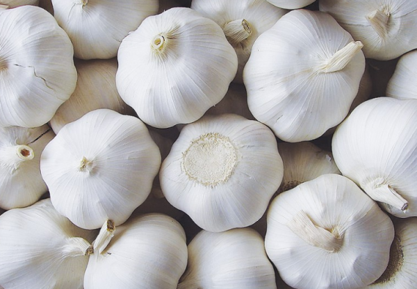 醋泡大蒜的功效 醋泡大蒜有哪些药用价值