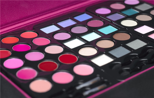 春季护肤小常识 内外兼修是关键