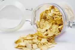 西洋参泡水喝的功效 一定不要和这些食物一起吃哦