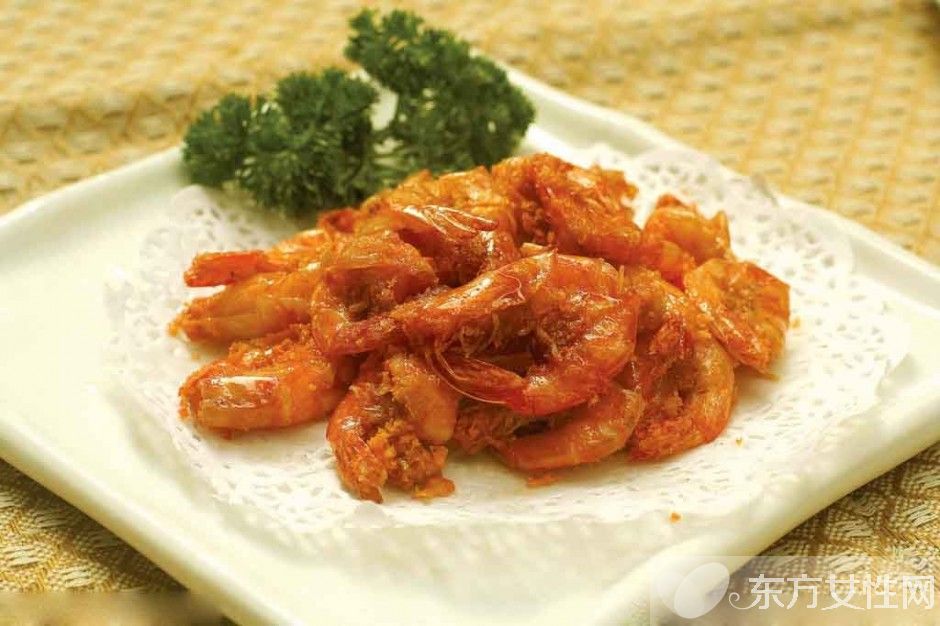 虾和什么不能一起吃 出现这些反应一定要及时就医