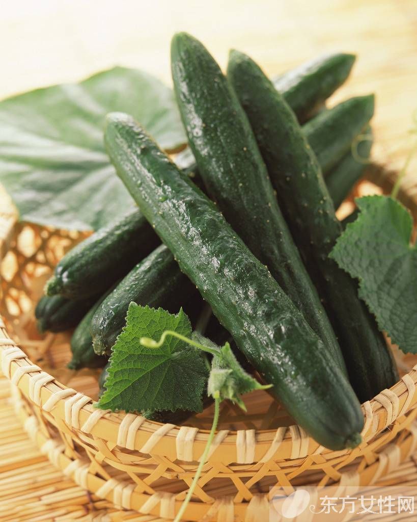 皮肤被晒黑了怎么办 10个方法让你快速白回来