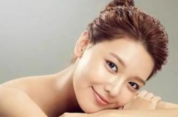 美容护肤小知识介绍 油性皮肤怎么洗脸更干净