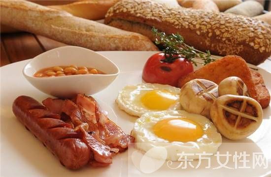 早餐的营养搭配 这个点吃早餐让你精神满满一整天