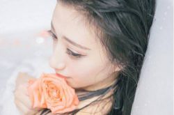 嘴周围肤色暗沉发黑怎么回事 三招教你轻松解决