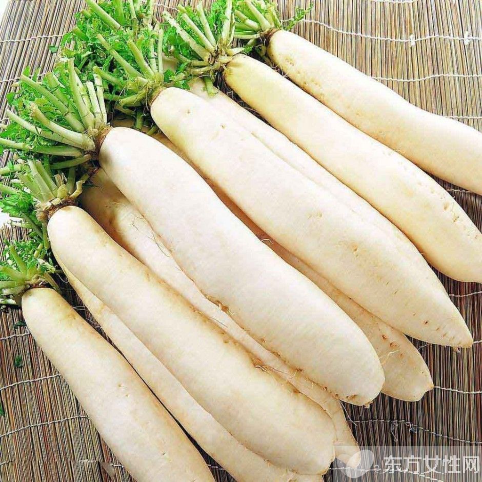 西洋参泡水喝的功效 一定不要和这些食物一起吃哦