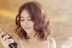 夏天皮肤出油怎么办 远离护肤误区做清爽女生