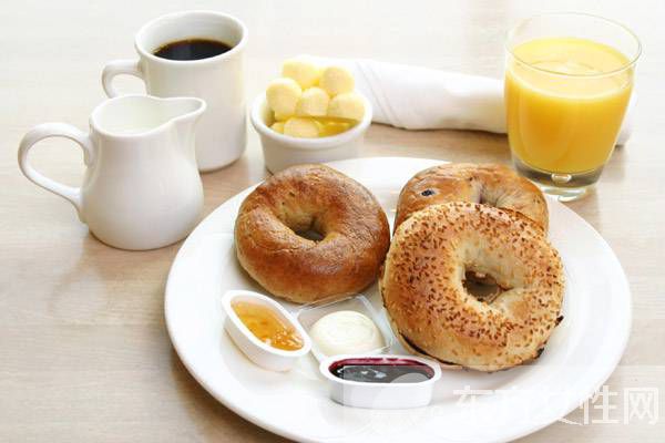 夏日塑身早餐食谱推荐 享受美味吃出好身材