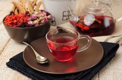 山楂甘草茶的功效与作用 这类人群不宜饮用哦