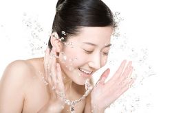 面部皮肤保养知识 8种最佳补水方法推荐