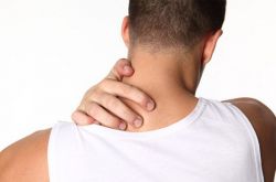 蛇盘疮的最佳治疗方法 这些早期症状需注意