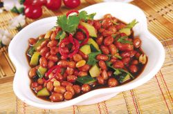 老醋泡花生的做法 吃花生的好处居然这么多哦