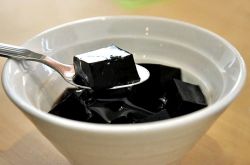 龟苓膏的功效及作用 龟苓膏吃多了小心加重痛经