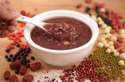 八宝粥的功效与作用 各种功效八宝粥美味做法推荐