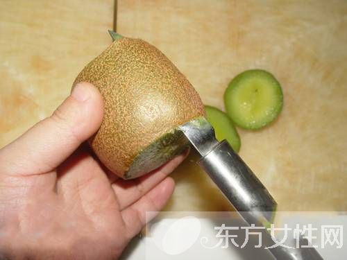 奇异果怎么吃方便 吃奇异果居然还能减肥