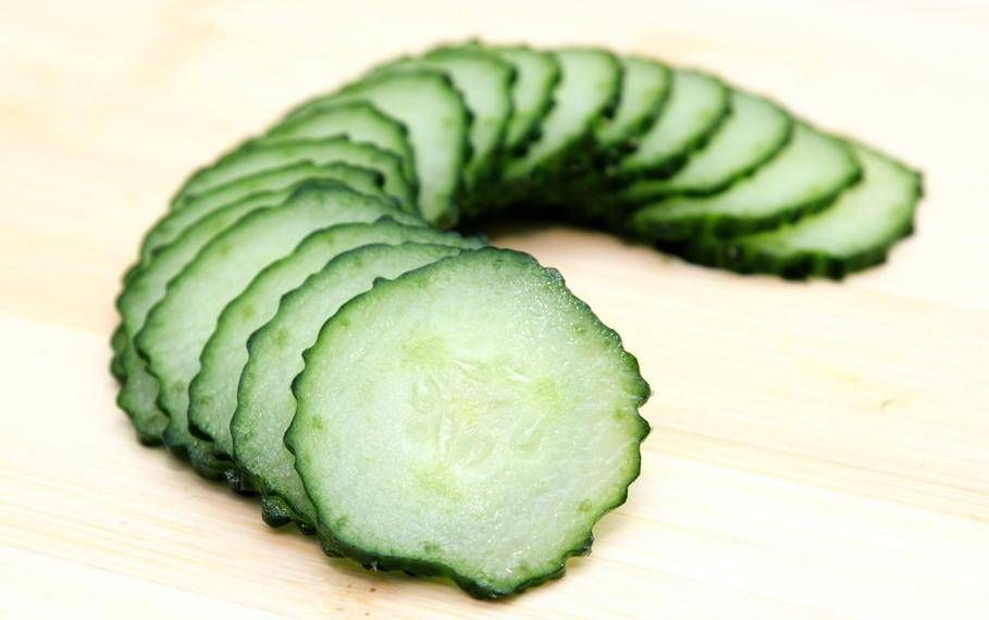 贴黄瓜片的好处有哪些 方法不对小心适得其反
