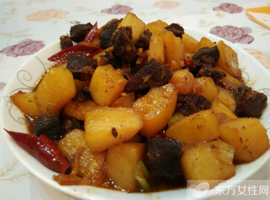 炒牛肉的家常做法大全 舌尖上的美味盛宴