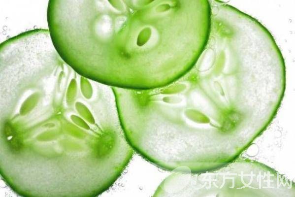 贴黄瓜片的好处有哪些 方法不对小心适得其反