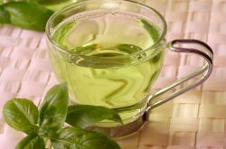 莲子心的副作用有哪些 此类人群还是少喝为妙