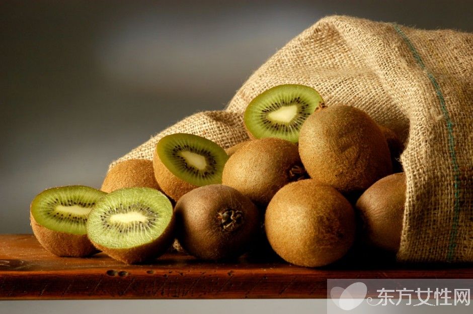 猕猴桃属于什么种类水果 这样吃猕猴桃才过瘾