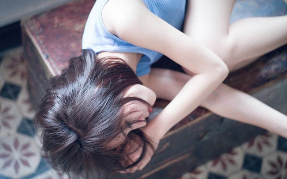 三角恋如何处理 学会这几招让你走出情伤