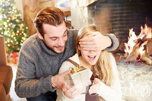 夫妻相处切忌这5句让你们之间瞬间翻脸的话