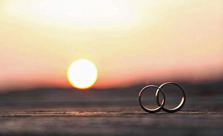 离婚率持续上升 情感咨询行业崛起