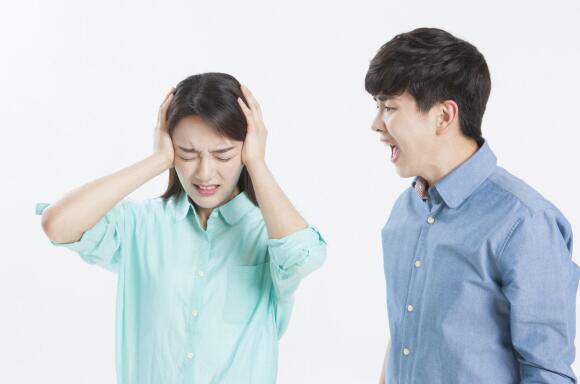 男人恋爱前后变化大 竟是抑郁惹的祸