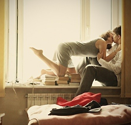 走错房间上错床 错睡领导美妻